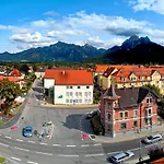 Western Hotel 4*