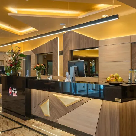 Hotel Western