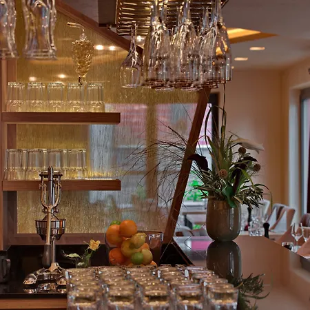 بيست ويسترن بلص فوسن 4*