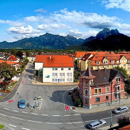 Western Hotel 4*